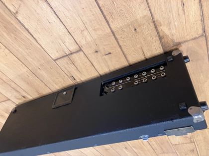 Roland-SH5